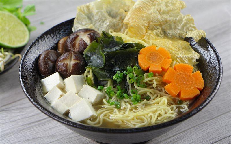 cách nấu Mì miso rau nấm chay