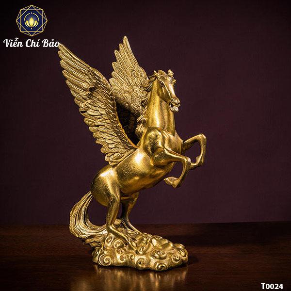 tuong-ngua-than-pegasus