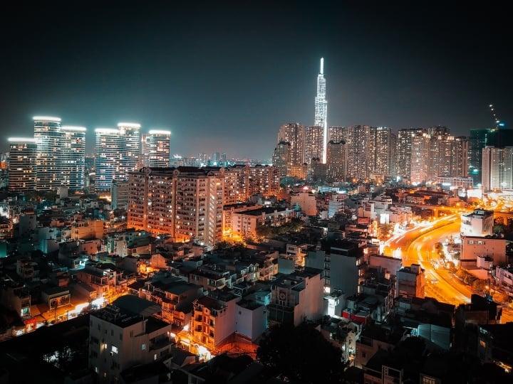 Thành phố không bao giờ ngủ: Sài Gòn về đêm từng lung linh đến mê hoặc như thế - 1