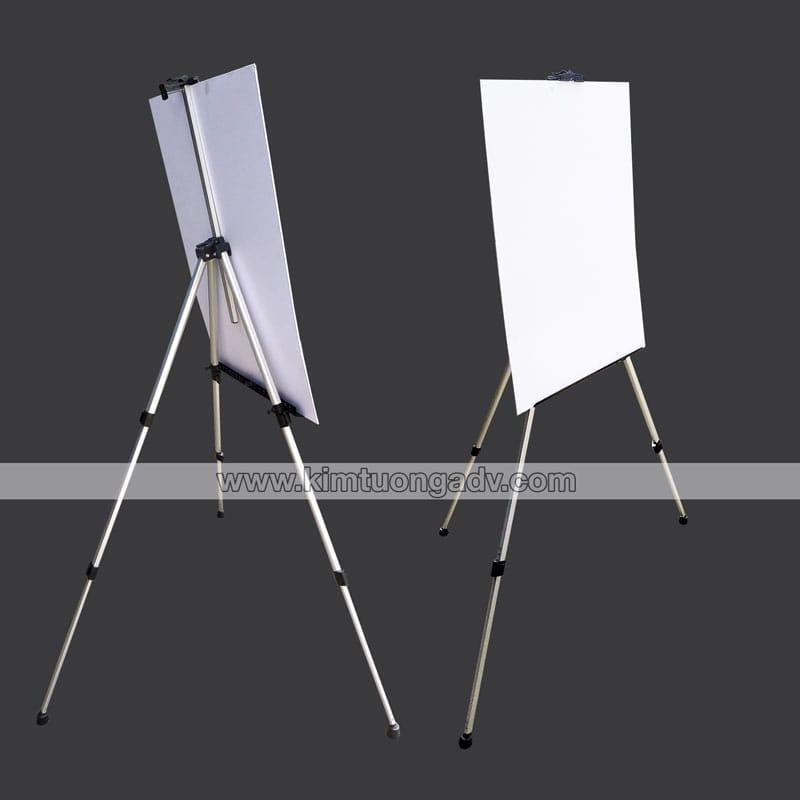 Khung-banner-dung-2-mat-go-sang-trong
