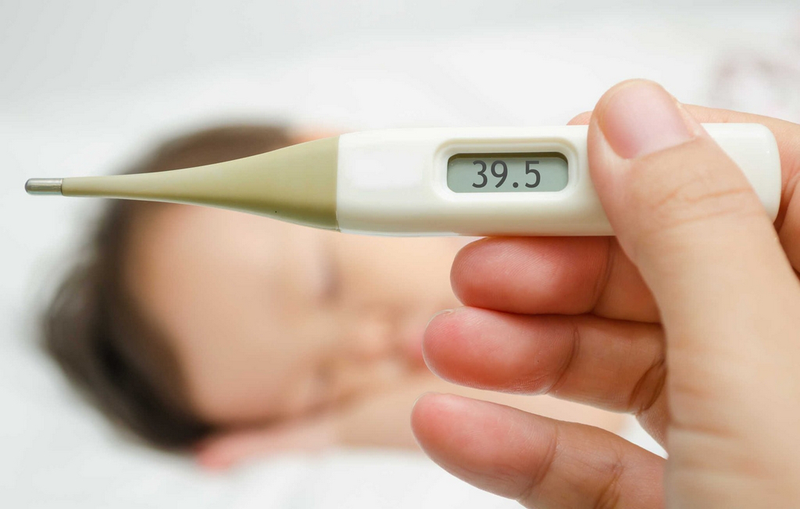 Rốn trẻ sơ sinh có mùi hôi cảnh báo bệnh gì? Hướng dẫn cách vệ sinh rốn cho trẻ sơ sinh 1