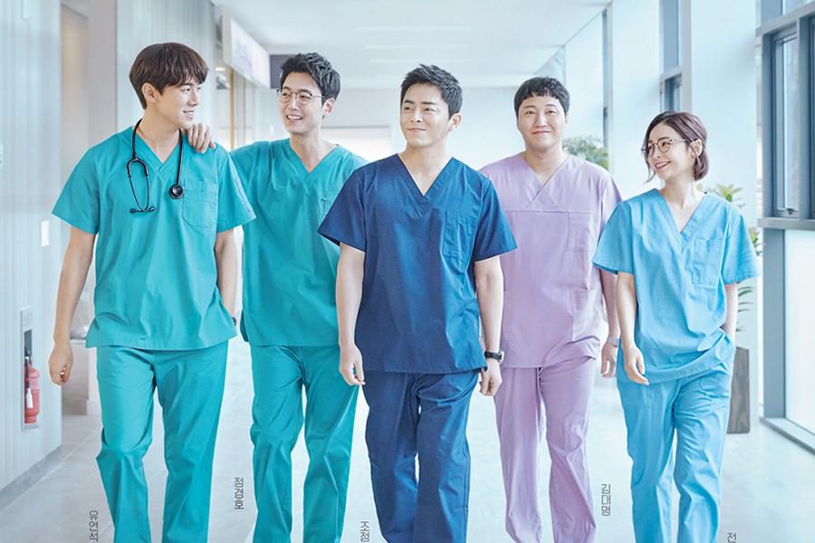 Đạo diễn thông báo về phần 3 "Hospital Playlist", dàn diễn viên ai cũng hào hứng ảnh 1