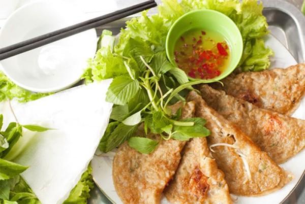 Những hàng bánh xèo ngon nổi tiếng ở Hà Nội ảnh 1