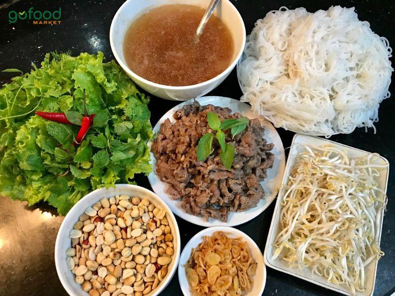 Nguyên liệu chế biến bún bò trộn Nam Bộ