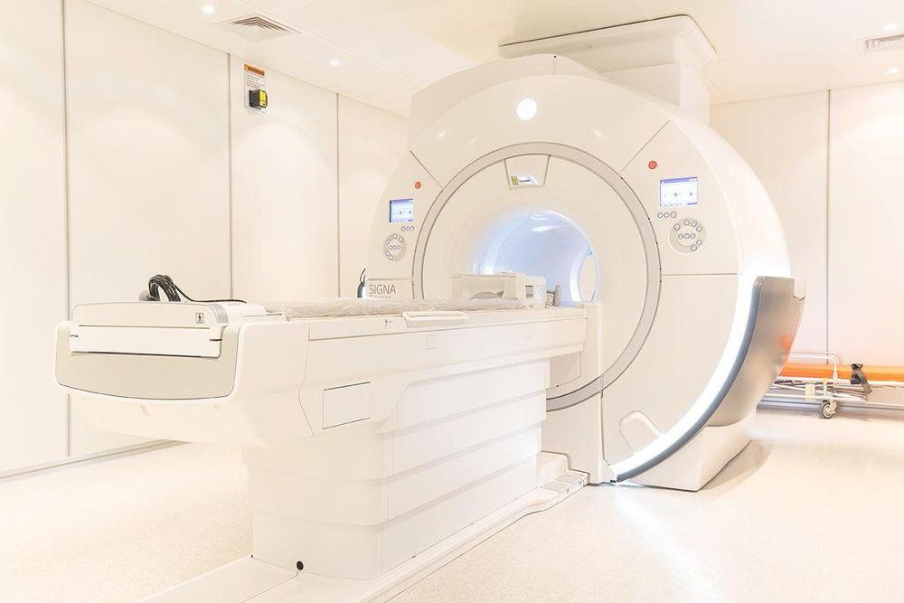 Chụp cộng hưởng từ MRI là phương pháp cận lâm sàng hiện đại.