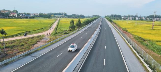 Huyện Lạng Giang: Huy động mọi nguồn lực phát triển kinh tế - xã hội nhanh, bền vững