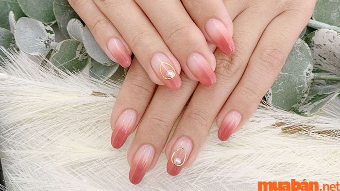 99+ mẫu nail màu hồng thạch dịu dàng và nữ tính dành cho phái đẹp