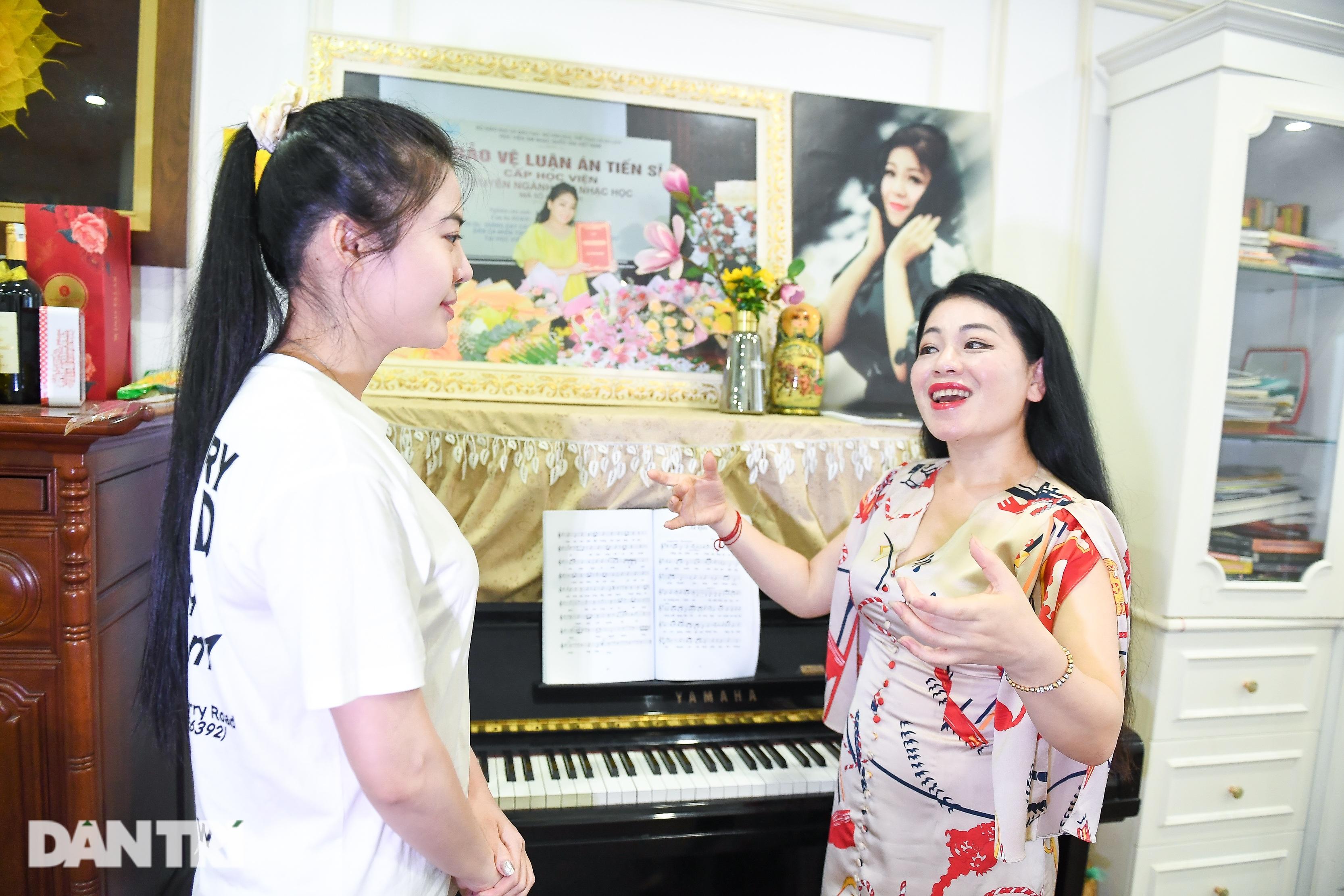 Anh Thơ từng mất 1 chỉ vàng, thừa nhận buồn hay khóc, sợ tổn thương khi yêu - 1