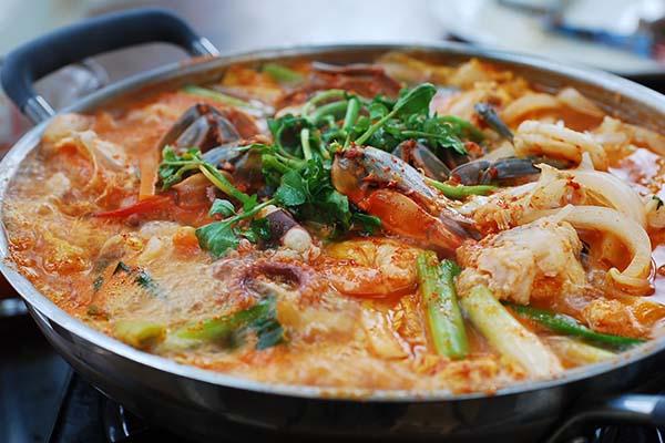 Lẩu kim chi hấp dẫn