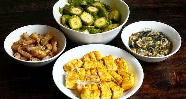 Chuẩn bị các nguyên liệu cơ bản để nấu món ốc om chuối đậu đúng vị