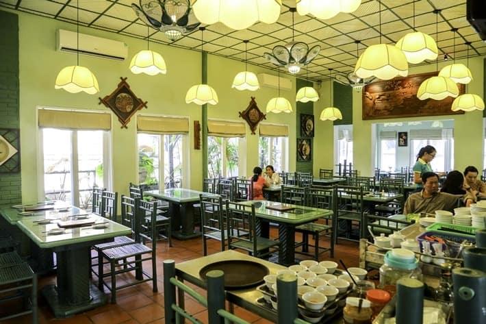 bánh xèo quận 1