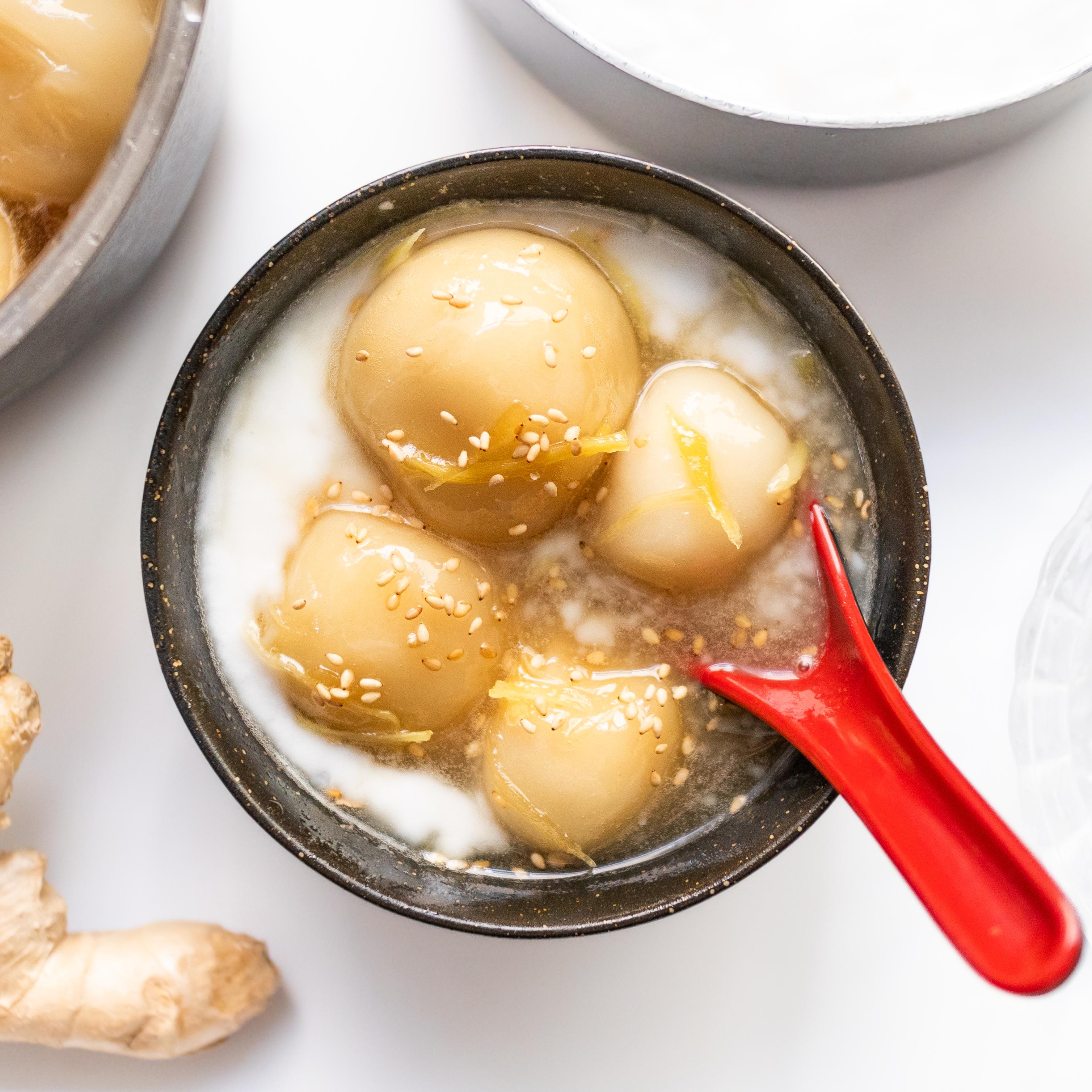 Chè Trôi Nước (Vietnamese Glutinous Rice Balls in Ginger Syrup and Coconut Milk)