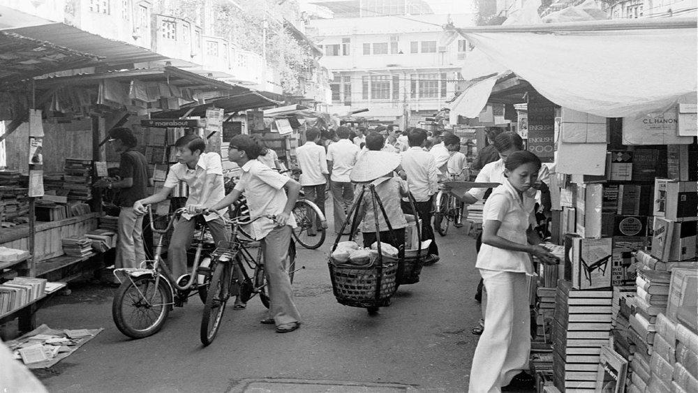 Đường sách Nguyễn Văn Bình vào những năm 1955 (Ảnh: Vivu.me)