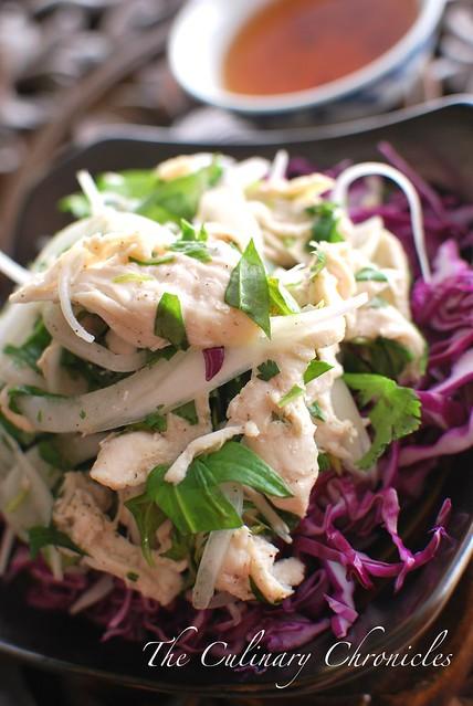 Thịt Gà Bóp Rau Răm (Huế Style Chicken Salad with Vietnamese Cilantro)