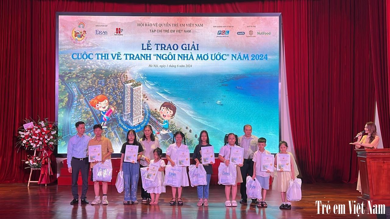 z5496872189466_16330afc76b54b759bd0b1b4e5f29dec lớn