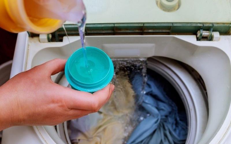 Dùng quá nhiều nước giặt