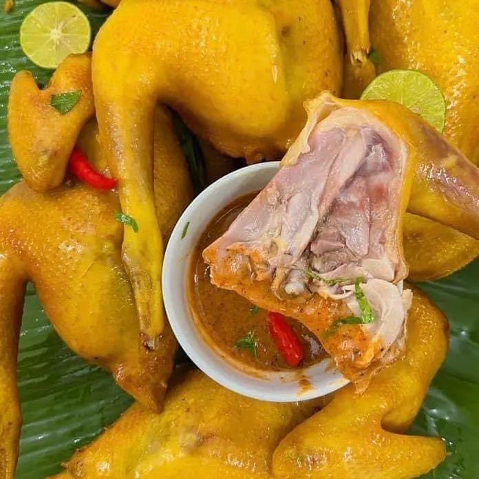 Cách làm gà hấp mía ngon chuẩn Sài thành