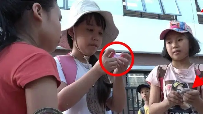 Cách làm slime bằng keo dán giấy - slime có an toàn không