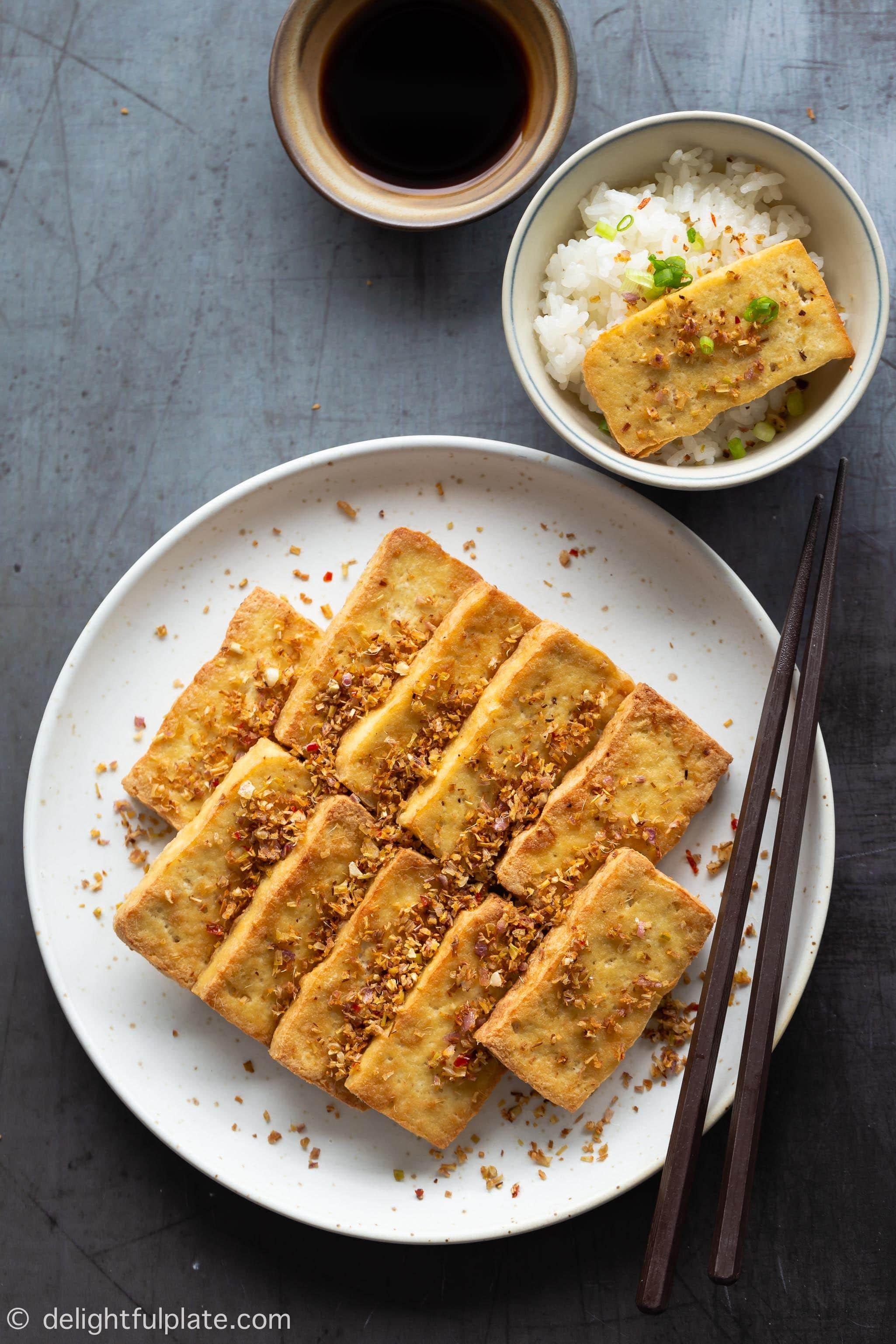 Vietnamese Lemongrass Chili Tofu (Dau Hu Chien Sa Ot) is a popular vegan Southern Vietnamese dish. Tofu is marinated with a lot of minced lemongrass and bird