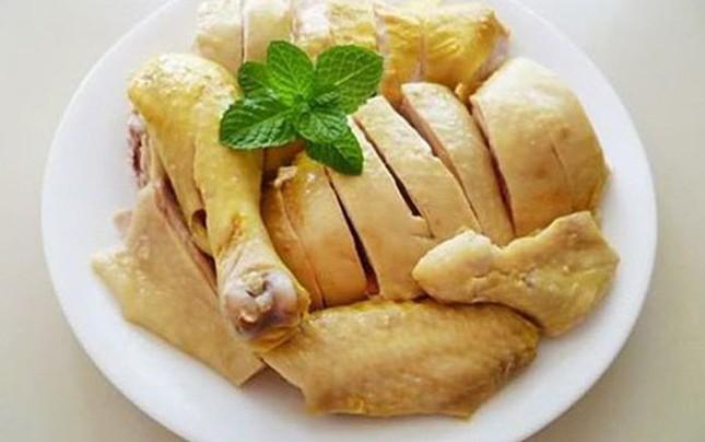 Chớ ăn thịt gà với những thứ