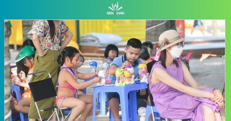Trẻ em vui chơi ngày 1-6